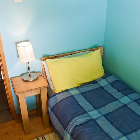 1 Tan Yr Eglwys Barn Cottage Pontardawe 외부 사진