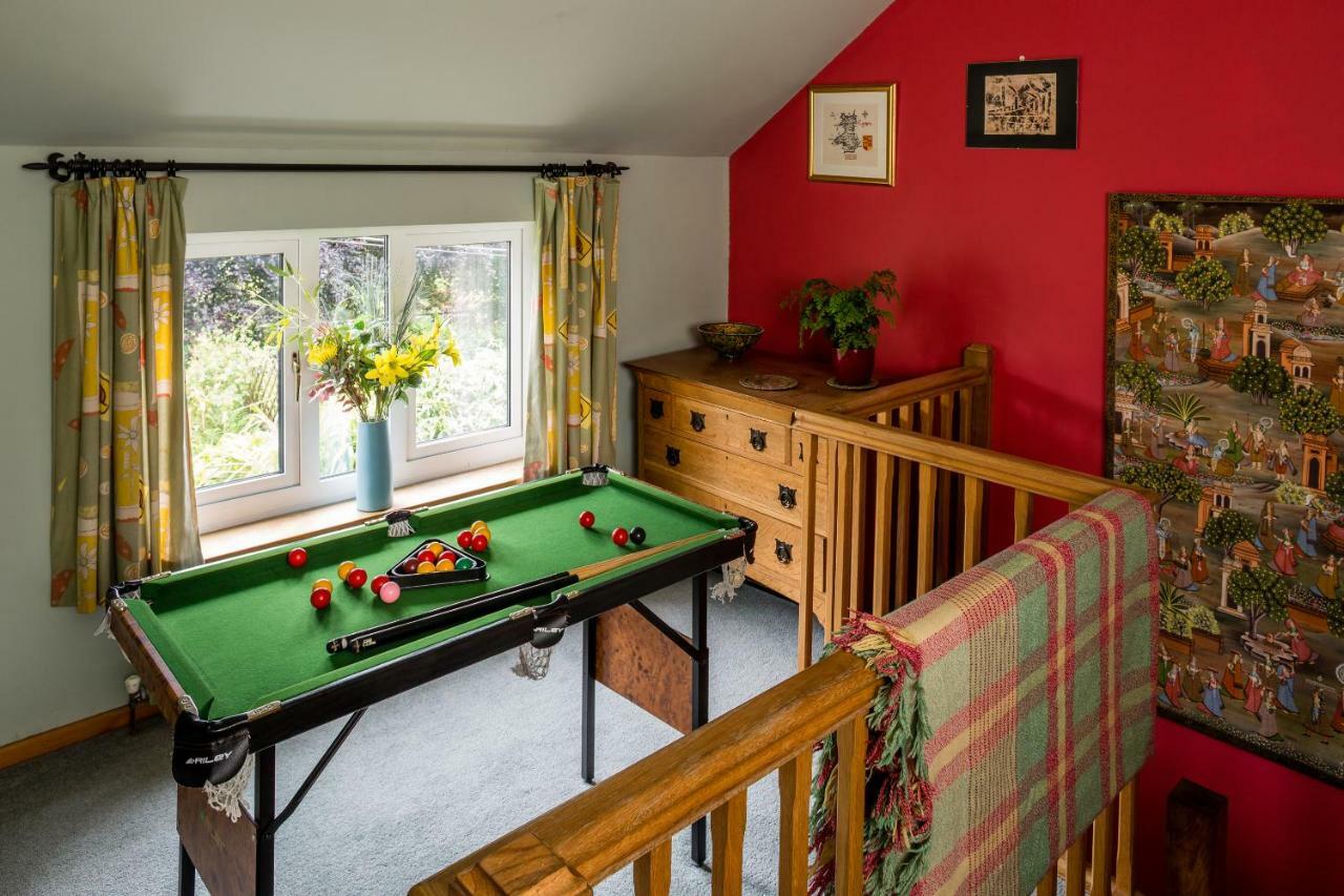 1 Tan Yr Eglwys Barn Cottage Pontardawe 외부 사진